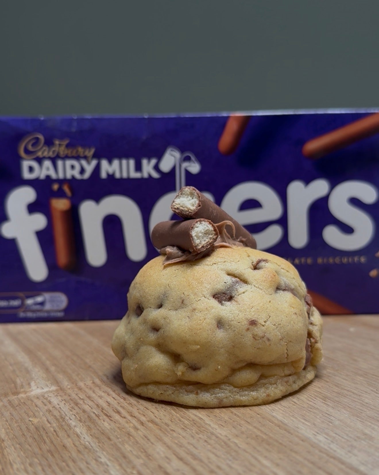 CADBURYS CHOCOLATE FINGERS