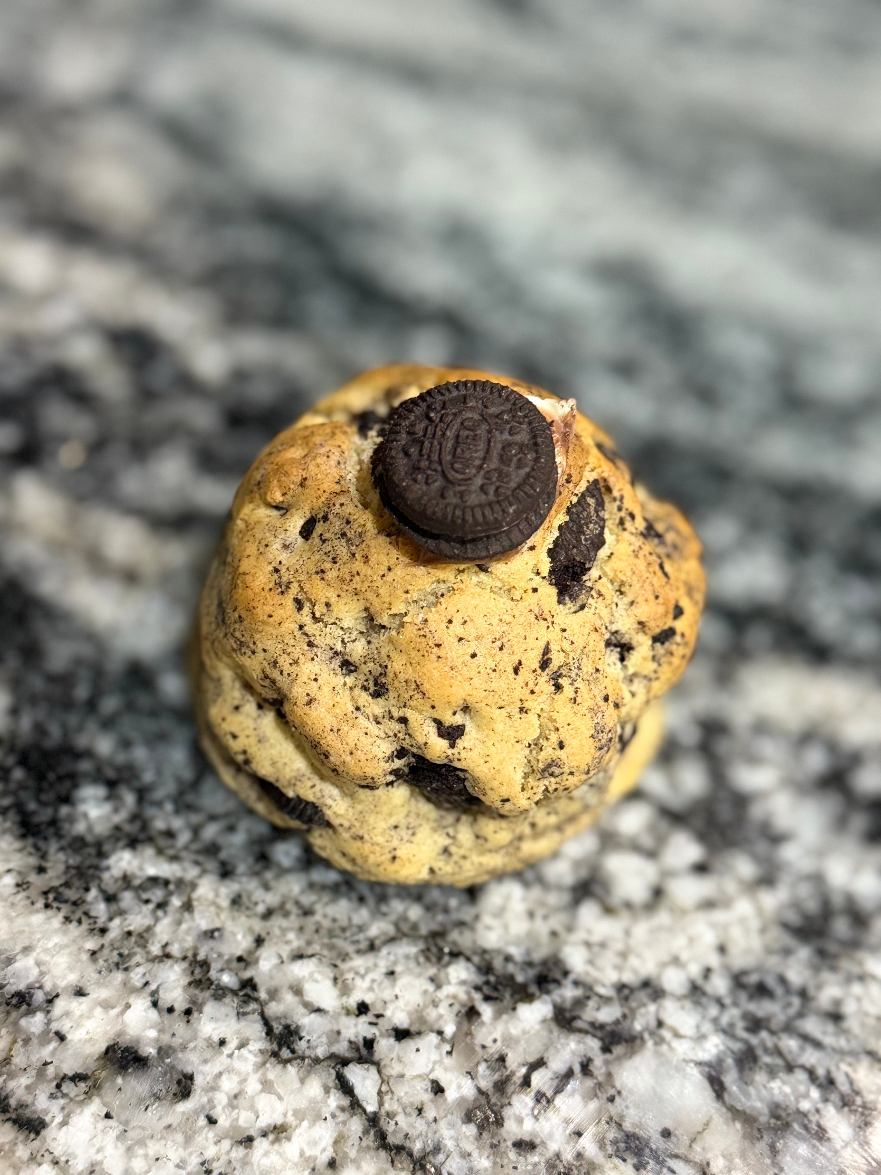 OREO CHEESECAKE COOKIE