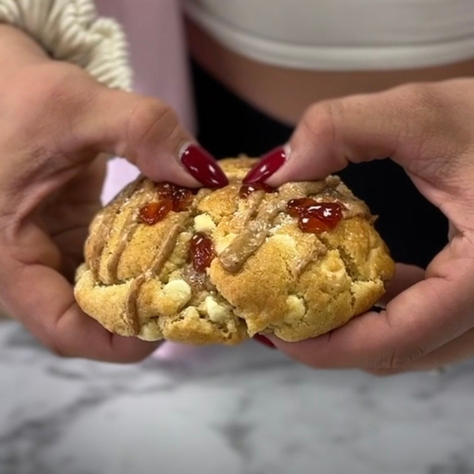 PEANUT BUTTER JELLY COOKIE