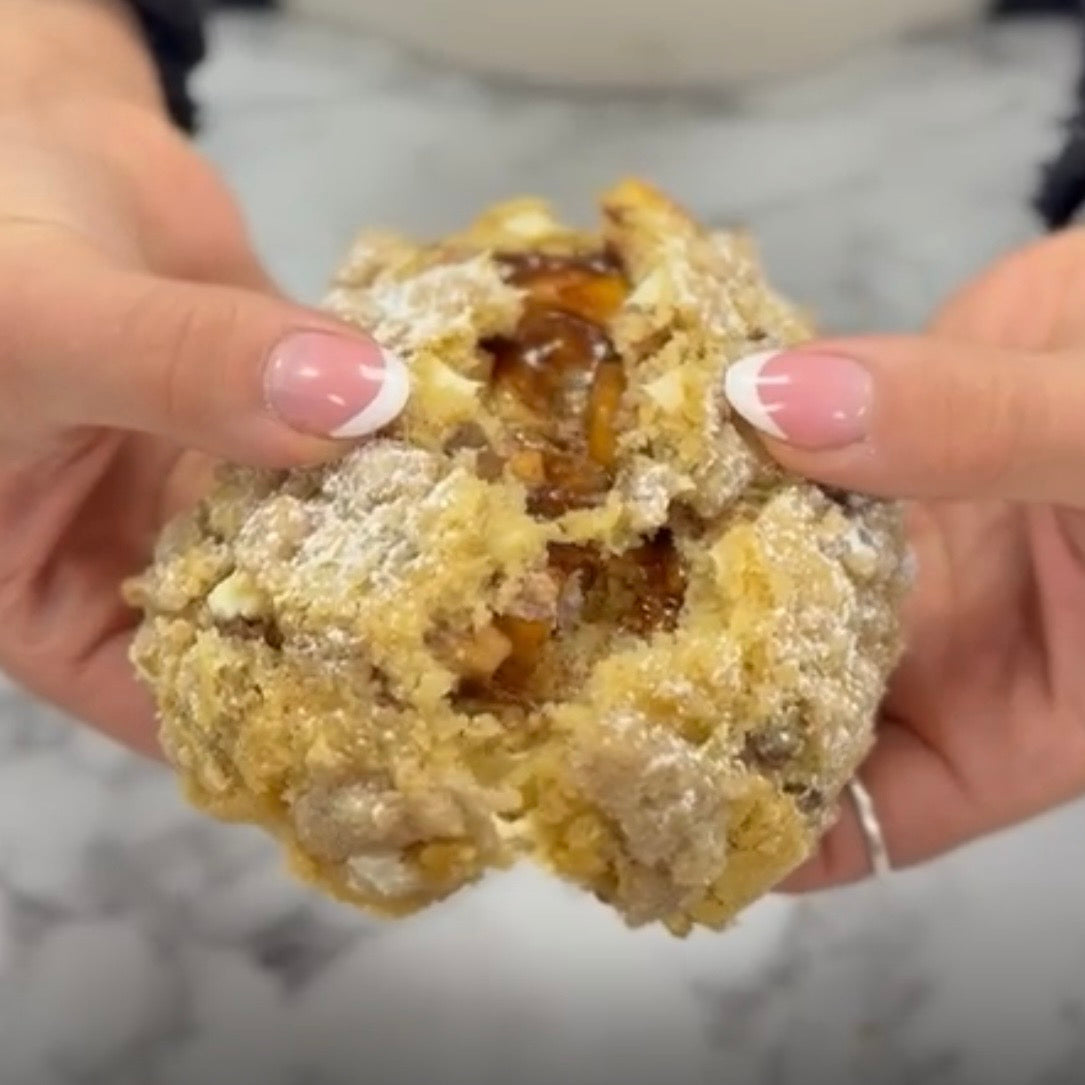 APPLE CRUMBLE COOKIE