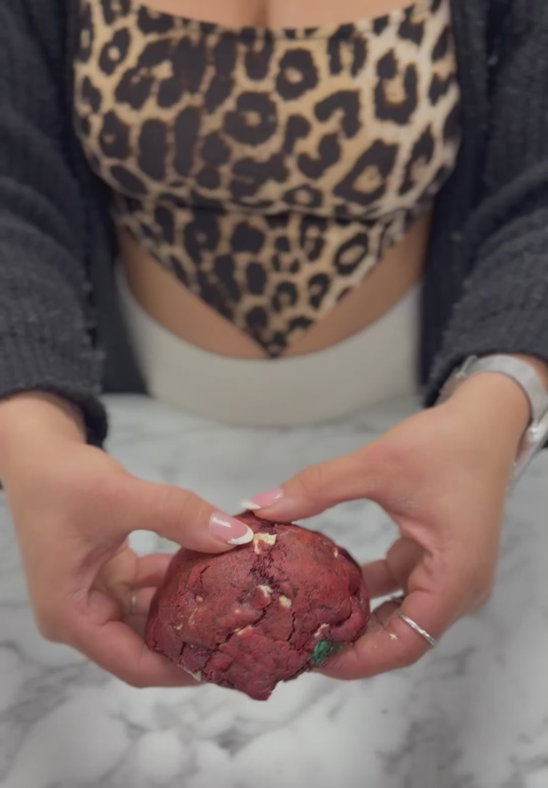 RED VELVET BROWNIE